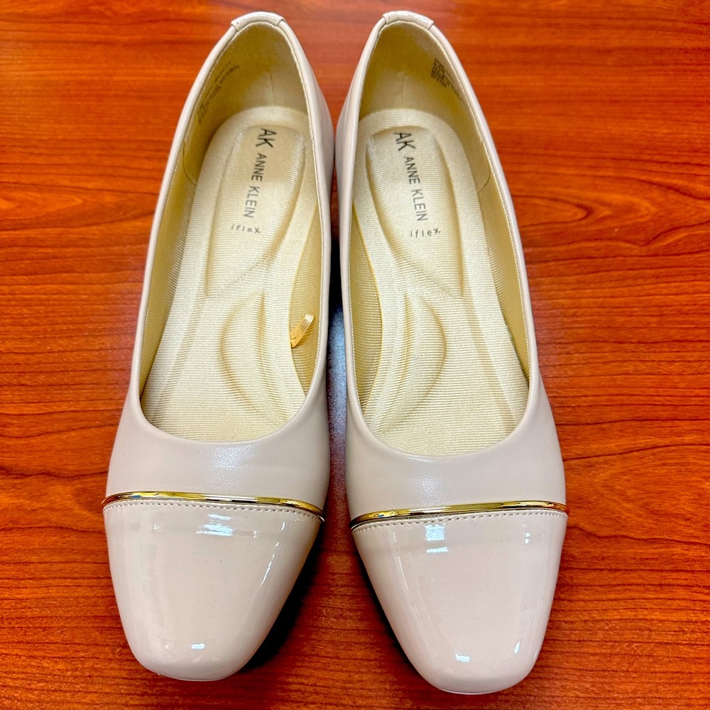 Anne Klein Iflex Wedges